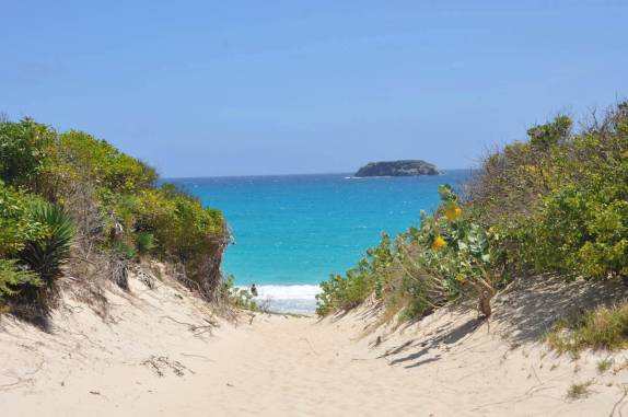 Chegando à praia da Grande Saline, em St. Barth - Caribe